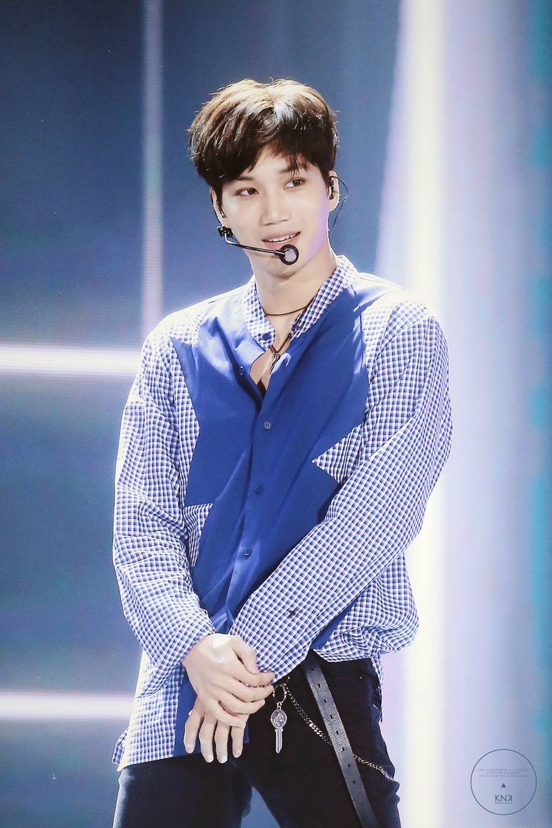 kai_n_kimjongin's tweet photo. 이사진 너무 마음에 들어서 사이즈 다른 3장으로 보정했어요😜 https://t.co/KAmn8vXDhW