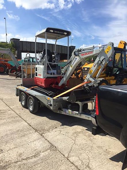 NEWS: New vehicles added to aid expansion plans for our new Irish base. Read more... roswick.co.uk/single-post/20…