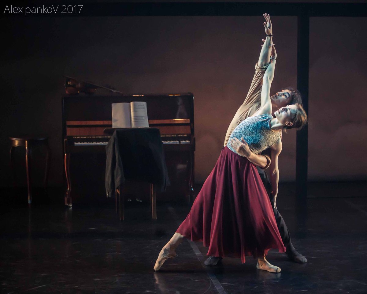 DdiDanza's tweet photo. #EvgeniaGoncharova & #EduardAkhmetshin
in #RobertBinet #TheKreutzerSonata
#MeyerholdTheatreCentre
📷#AlexPankovPhotography ©
@MeyerholdCentre https://t.co/k4pVyoHBzu