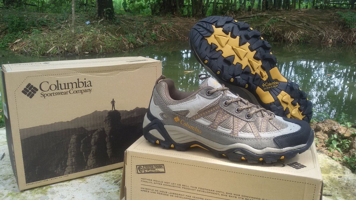setyajersey's tweet photo. Sepatu Columbia Trail Meister III. Ready size 40-44. @infopendaki https://t.co/Hk3mnITX4x