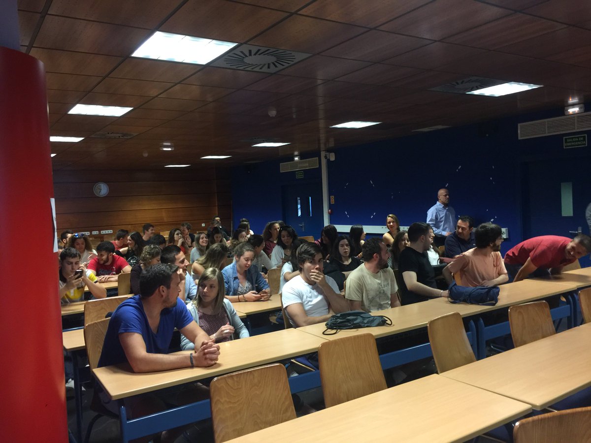 LaSalleSaludUAM's tweet photo. Comienza la Jornada de Despedida para Alumnos de 4º de Fisioterapia en @LaSalleSaludUAM con presencia de @cfisiomad #DespedidaLaSalliers https://t.co/ACH3Nw2YcN