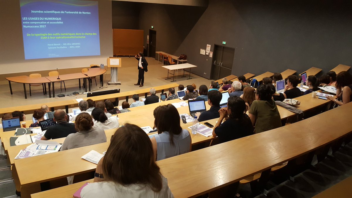 CencenMercier's tweet photo. #NumAccess #NumAccess2017 présentation de Hervé Benoît #INSHEA https://t.co/nags7kKKK4
