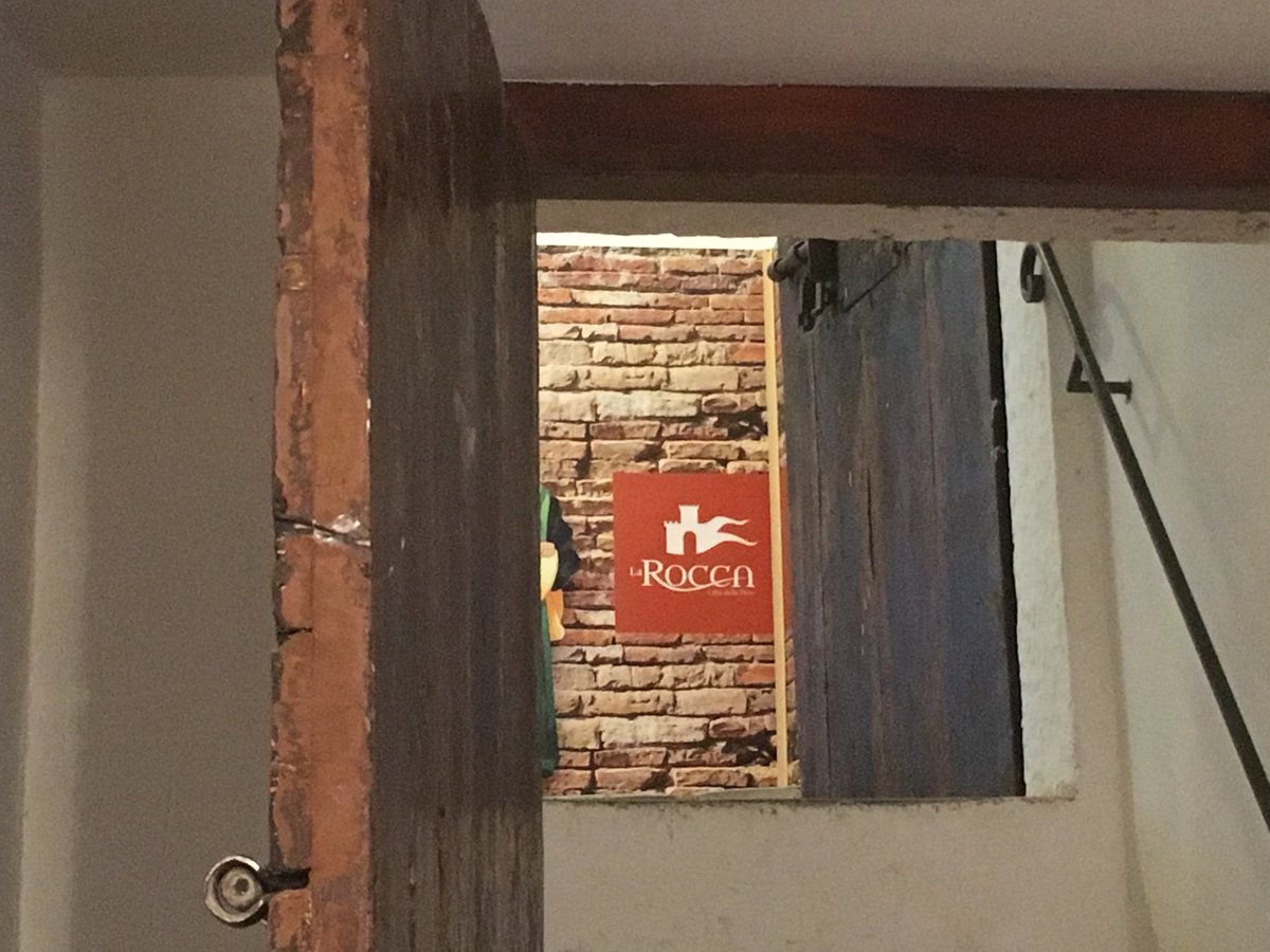 Iniziamo da oggi  #1Giugno per tutti i #weekend del mese le visite nelle suggestive torri della #Rocca di #CittàdellaPieve.