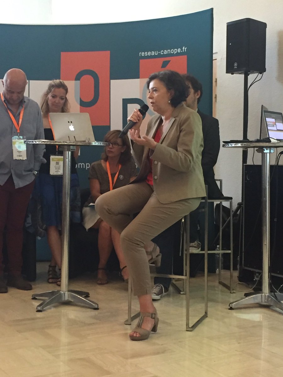 herve_brunet's tweet photo. #ORME2017 : on revient sur la conférence inversée de @mlebrun2 pr #ecritech8. M.Lebrun est décidément partout, même quand il n'est pas là ! https://t.co/RiPjcHP5nG