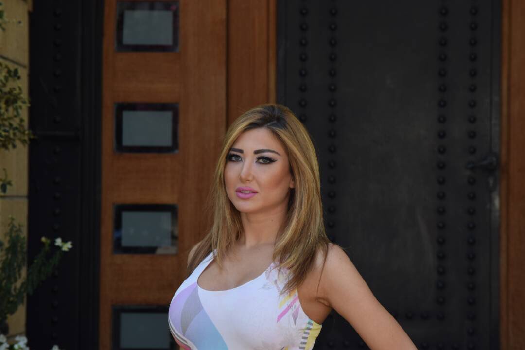 Nagham_Dancer's tweet photo. #Nagham_Dancer #الراقصة_نغم
شاهدوا الكليب الجديد على هذا الرابط - #بتناديني
https://t.co/orWVKD99Ke https://t.co/6LW6cJdrEB