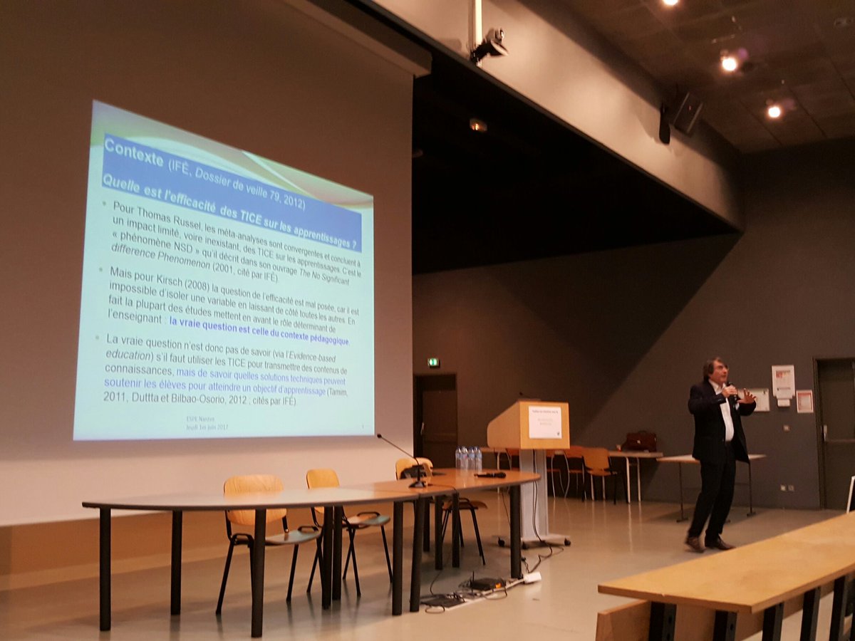 InspeNantes's tweet photo. #NumAccess2017 l'omniprésence du numérique et ses limites, présentation de Hervé Benoit mcf #Inshea https://t.co/2VwCJGsqqw