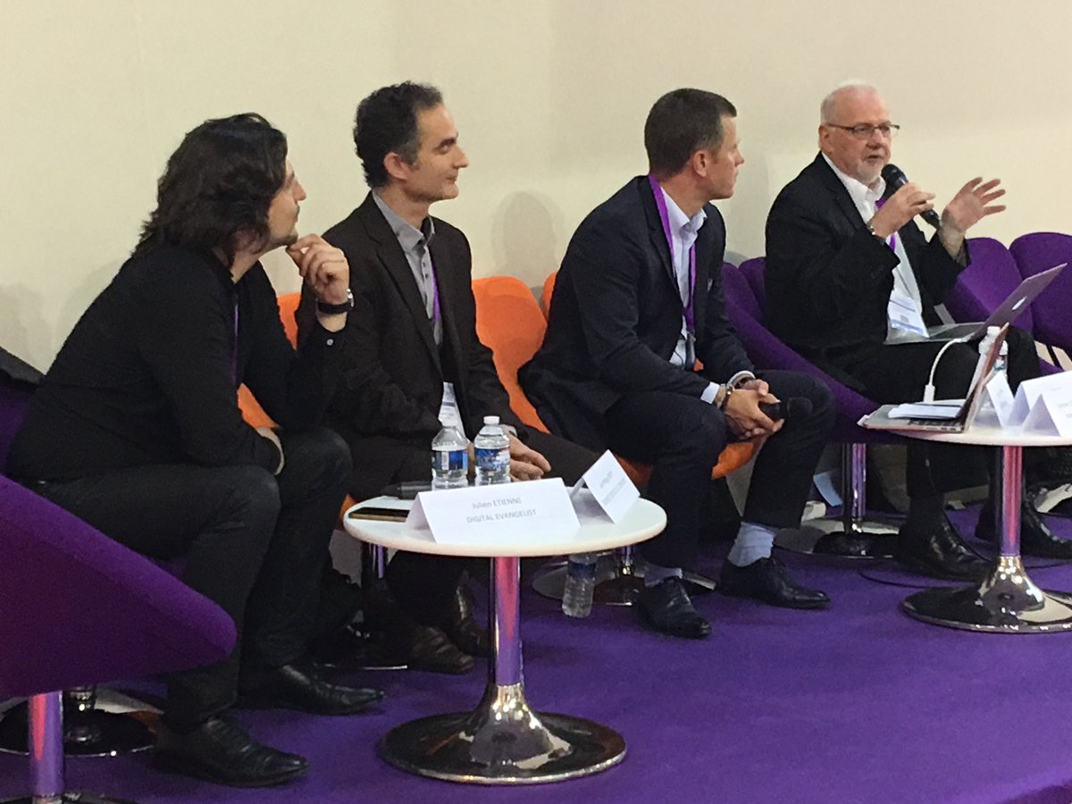 tikibuzz_'s tweet image. @SalonGraphitec la conférence Communication 3.0 a démarrée 
Rejoignez nous @Docapost SEFAS @Fuel_Digital_Fr #dataone diffusion+ et #Kalpa