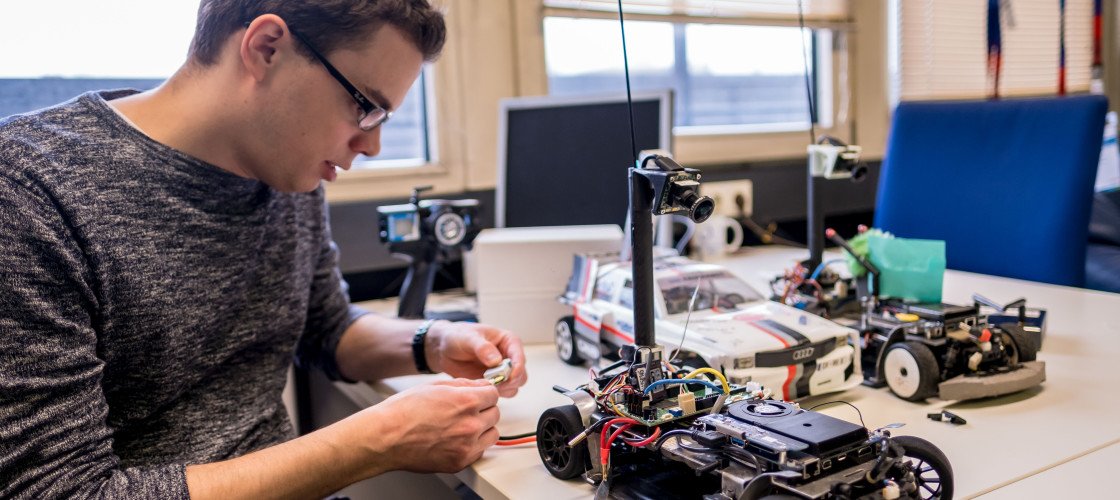 Ashdown AV (AshdownAV) Twitter