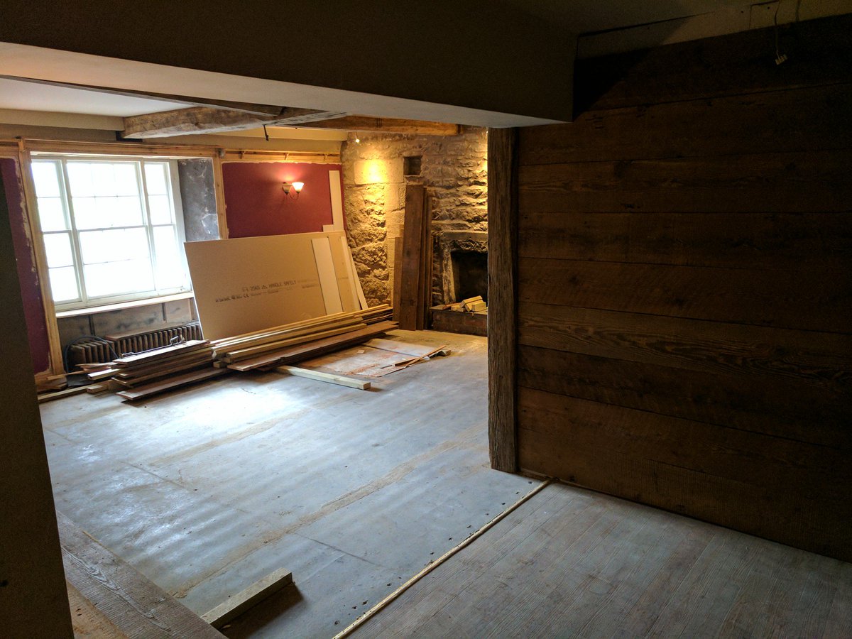 GreyhoundShap's tweet photo. New real-wood panel walls installed creating cosy rooms with views. https://t.co/VhIC1fvAx4