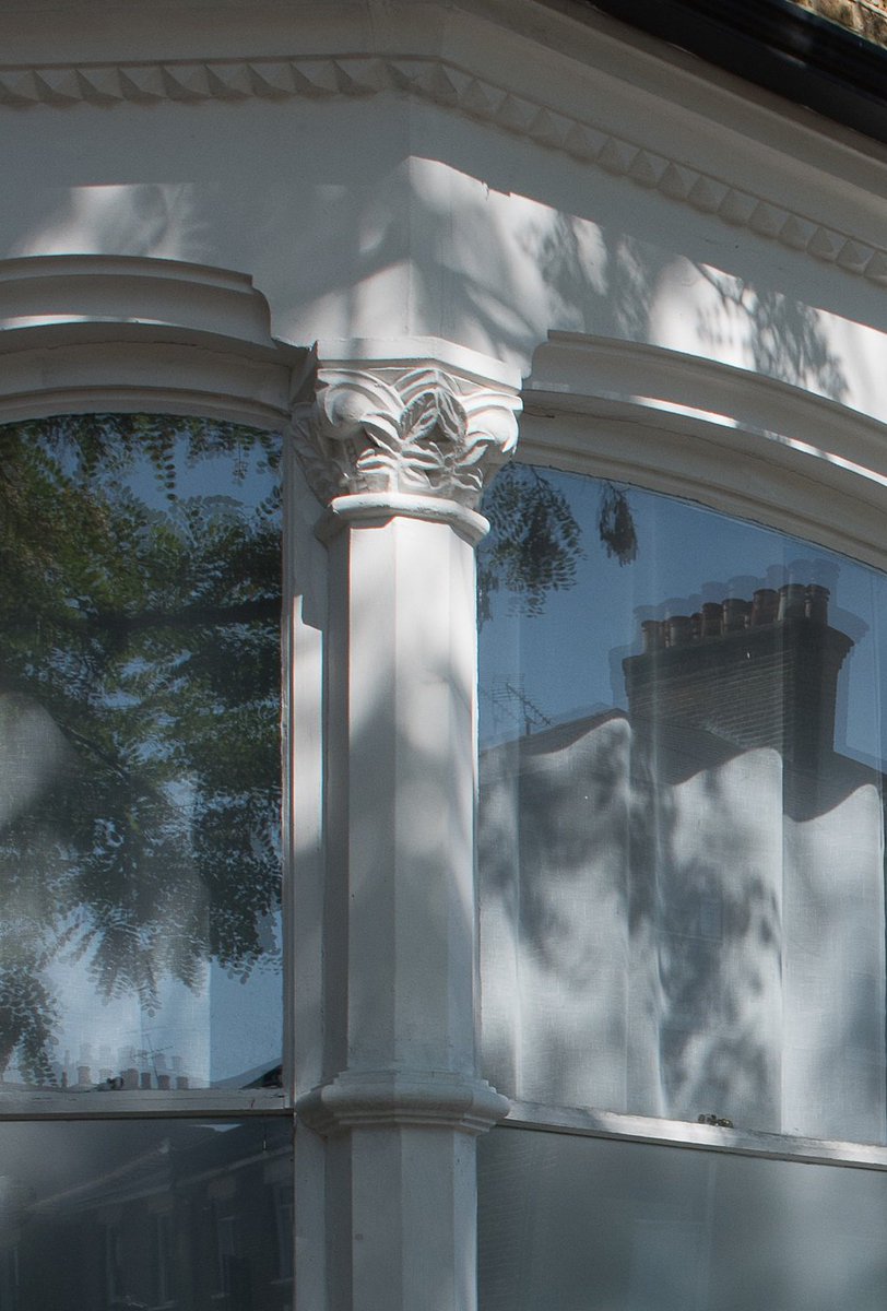 WilberforceRoad's tweet photo. Photographs showing houses in #WilberforceRoad and their architectural features, thanks @AnitaaAnderson https://t.co/Tmd6QBT0Lh