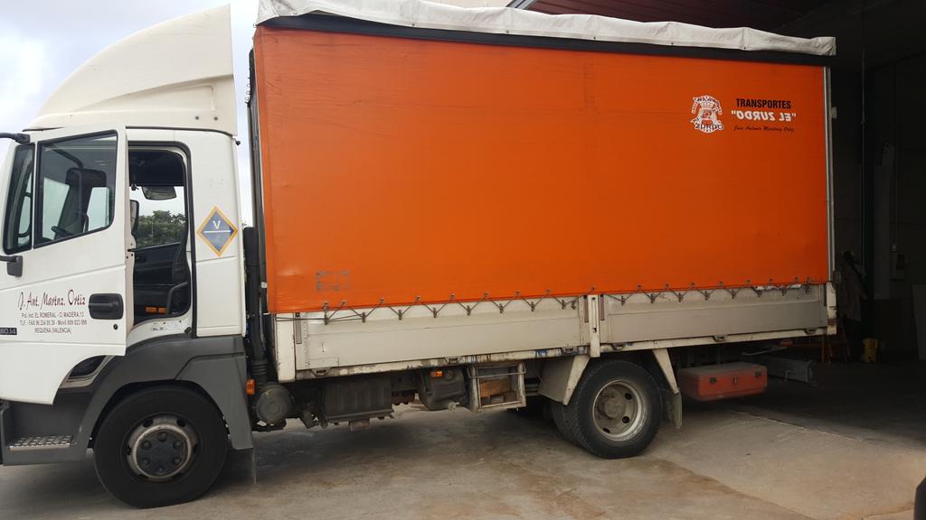 REKENAMUNT6's tweet photo. Naranjita,vamonos a dar una vueltecita
#Transporte #Trabajo #ConductoraProfesional #ElZurdo #Requena #Servicio #Calidad aqui Ti Transporte https://t.co/4jG3HP3xO0