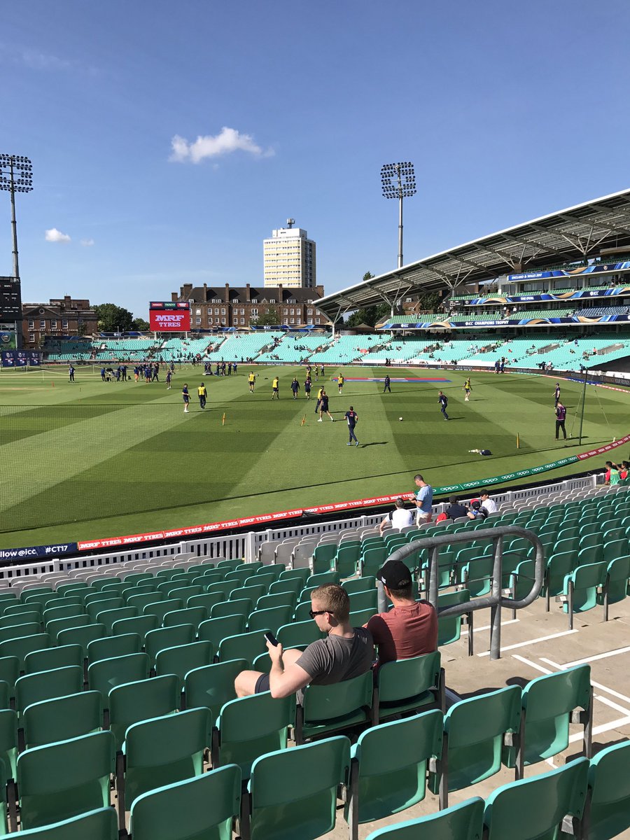 England warming up #iccchampionstrophy2017