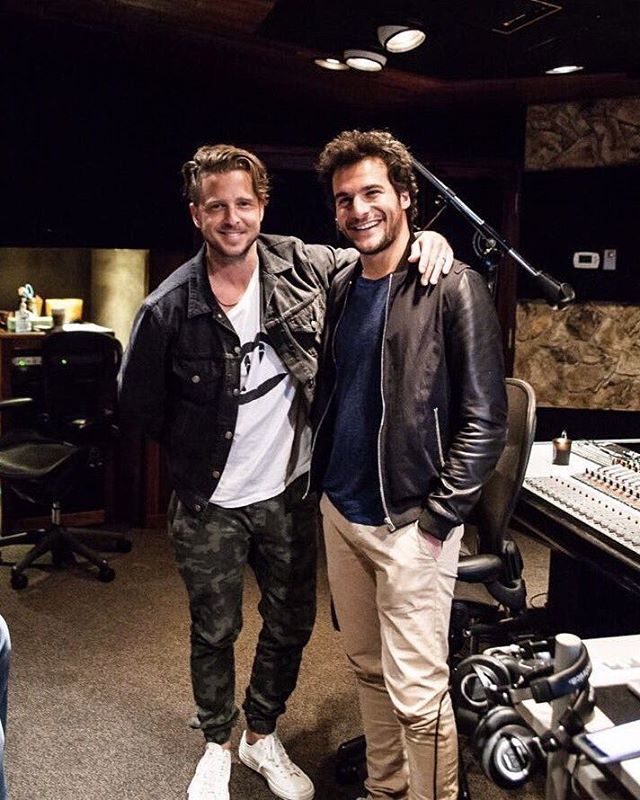 OneRepublic's tweet photo. Pleasure to have @Amir_Off join us for a rework of 'No Vacancy'. 
Listen at https://t.co/qJ4l4ajvSg https://t.co/gnEMAQvZVO