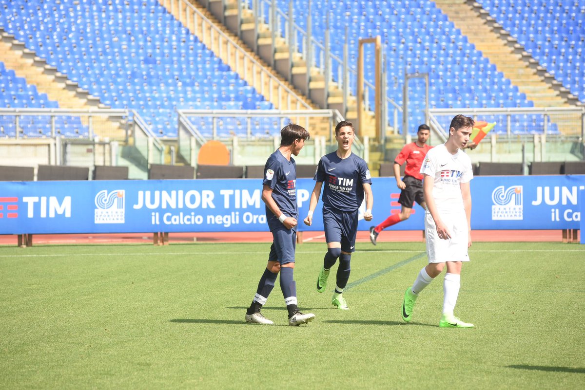 TIM_Official's tweet image. In campo per #JuniorTIMCup anche i ragazzi degli oratori Salesiano (Cagliari) e Cernusco (Milano). #TIMLive