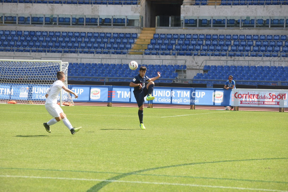 TIM_Official's tweet image. In campo per #JuniorTIMCup anche i ragazzi degli oratori Salesiano (Cagliari) e Cernusco (Milano). #TIMLive