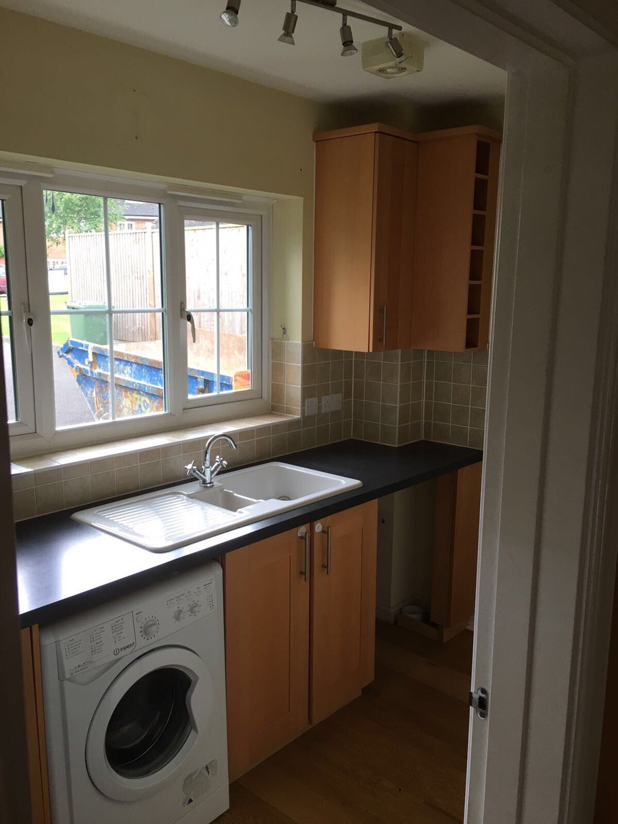 CKH Build Limited tweet media