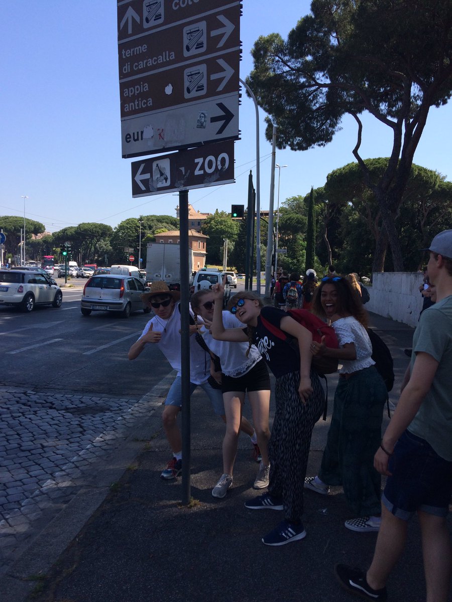 thetaken2015's tweet photo. "To the zoo we go..." #zoo #thetaken2017 #downlandsitalia2017 #rome #italy https://t.co/JGwvOTvgg6