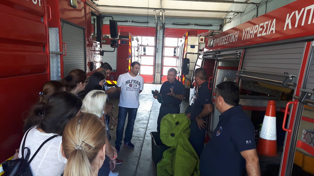 Eκπαίδευση εθελοντών της Τράπεζας Κύπρου  και του Σώματος Εθελοντών του REACTION στην πυρόσβεση από την ΠΥ Κύπρου
<a href="/BOC_csr/">Bank of Cyprus CSR</a> @BoC_PressOffice