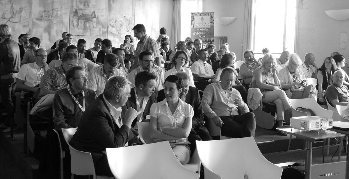 Clusterb24's tweet image. 30 mai : lancement du cluster b, le nouveau club des entreprises Bergeracoises. Un moment de partage avec plus de 100 personnes réunies.