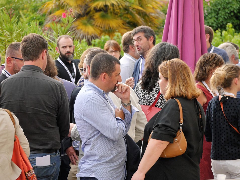 Clusterb24's tweet image. 30 mai : lancement du cluster b, le nouveau club des entreprises Bergeracoises. Un moment de partage avec plus de 100 personnes réunies.