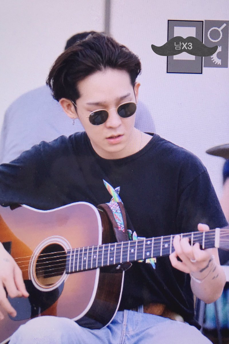 namnam0510's tweet photo. 20170601 제주도 게릴라공연 리허설
 #남태현 #SouthClub #Namtaehyun #HugMe 
오래만에 사진을 찍어봤던니ㅋㅋㅋ어떻게 찍어야 되는지 몰라요
우리 태현이 준비하는 모습도 넘 좋아요😍😍😍 https://t.co/9wurV1js66