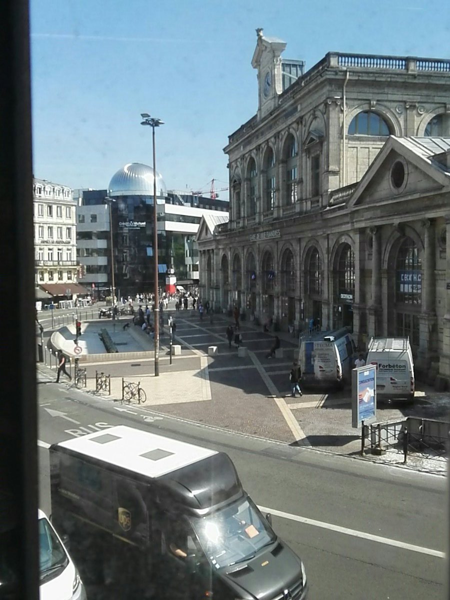 tornad17's tweet photo. En déplacement à #Lille ajd. Merci à #simplifield pour l'accueil et le cowork. https://t.co/S1dxGl3fad