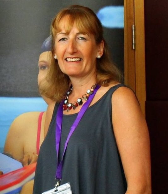 Angela james актриса. Angela james актриса. Анжела из офиса. Анжела джеймс фото. Анджела джеймс фото.