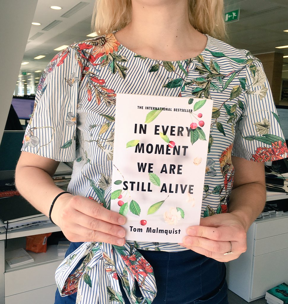 SceptreBooks's tweet photo. We dressed accordingly #InEveryMoment https://t.co/wellumz26I