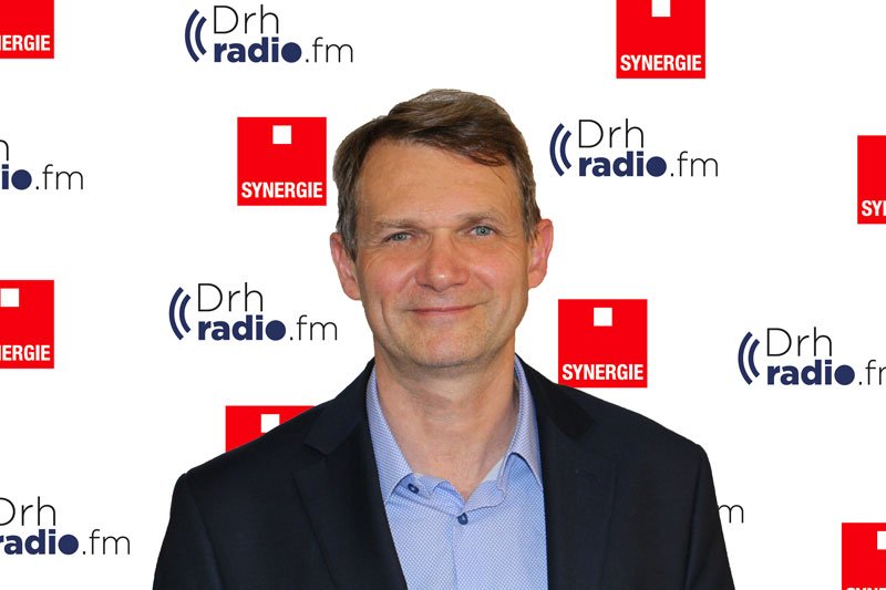 RadioDrh's tweet photo. L'invité de la semaine est Benoît Vanazzi , DRH et créateur d'entreprise 
@Synergie #DrhRadio
Ecouter le podcast => https://t.co/9oyNGo0MZq https://t.co/pH72gBaep0