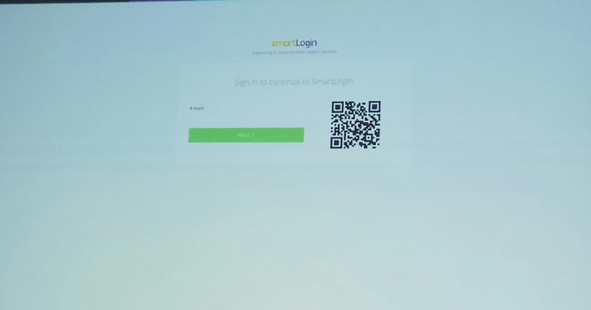 WhiteBear_WBSgo's tweet photo. Os estamos mostrando una demo de @smartlogincloud, que completa nuestra suite IAM junto a WBSVision, en #OpenExpo2017, por @josedesoto https://t.co/SRSN7kV36I