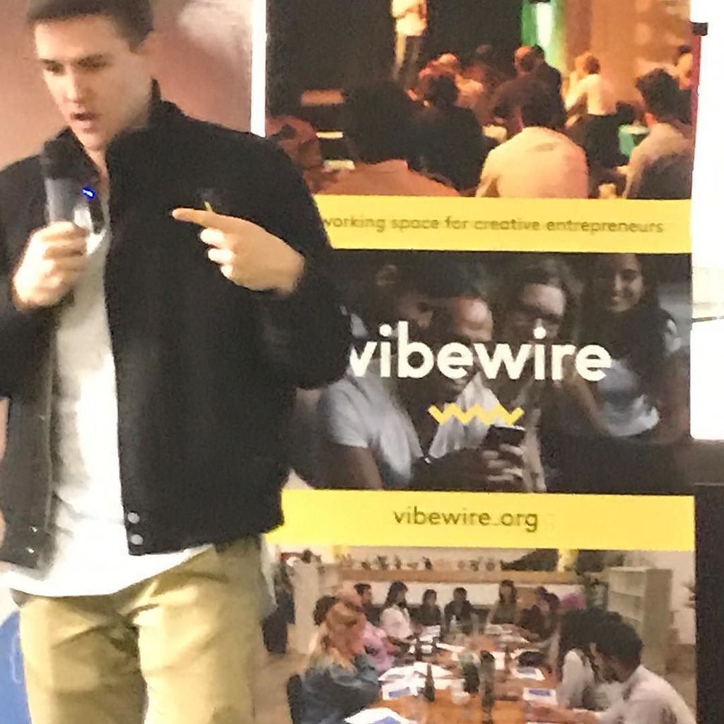 servantofchaos's tweet photo. We are really excited about VR diversity #equalreality #pitchthefuture https://t.co/w7DibuJ3Sk https://t.co/WJ6sDwFnjE