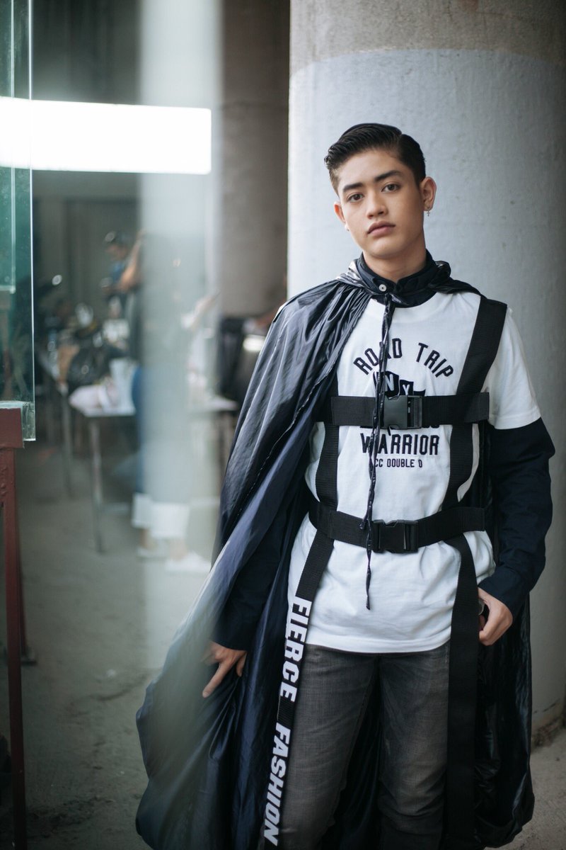 copya_bangkok's tweet photo. ไนซ์  #EMFierceFashion  #EMFashionIco #makeitrightheseries2 #copyabangkok https://t.co/AuRRjHke37
