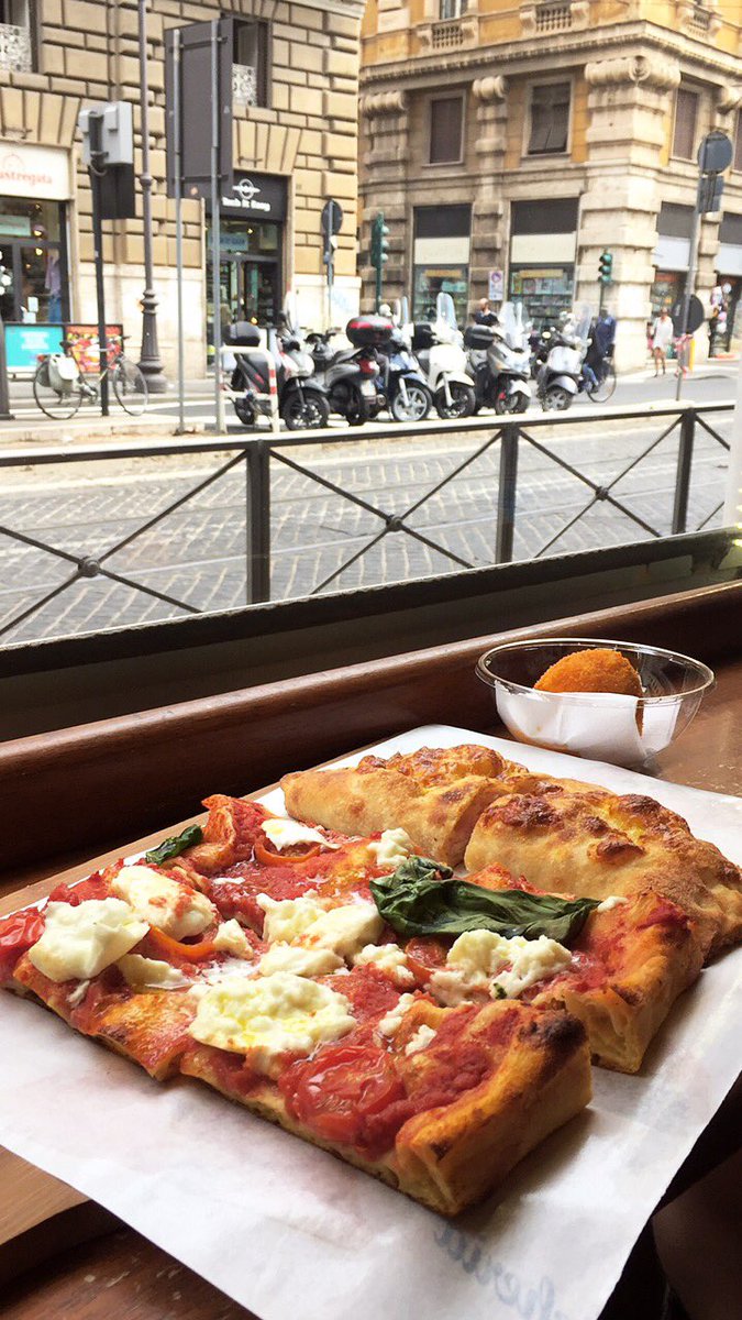 EverydayToots's tweet photo. Had the best week away in Rome! My favourite places to eat, drink and explore will be coming shortly🇮🇹 https://t.co/tWE3Vkg3T0