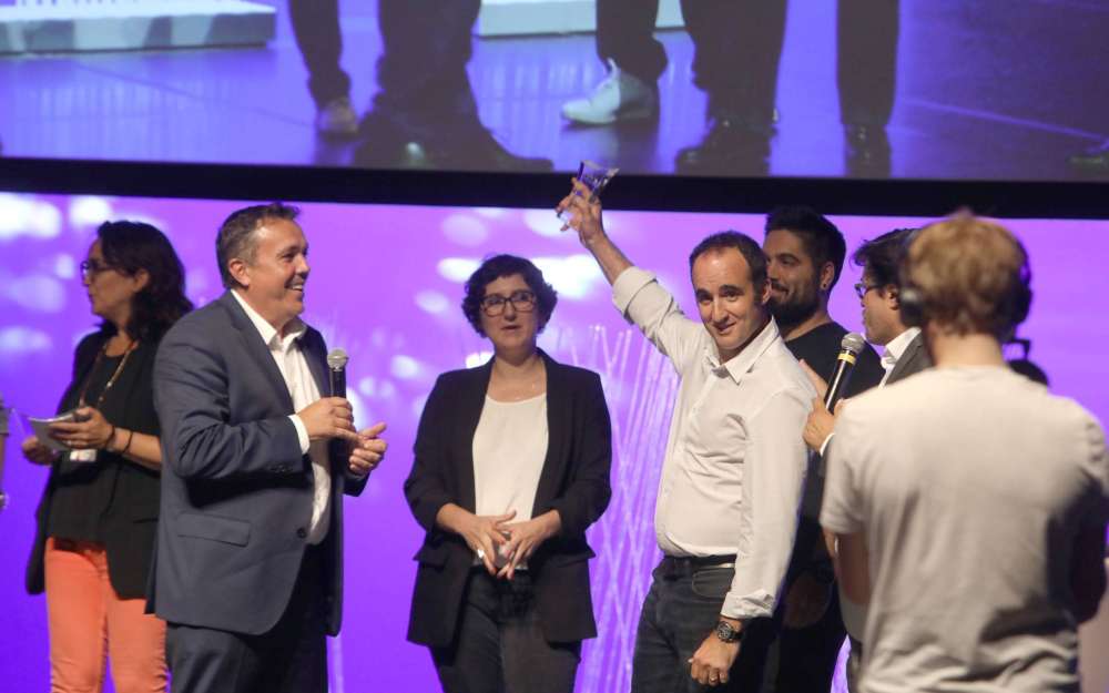 TeamEpy's tweet photo. #PyrénéesNumériques Bilan du salon &amp; des trophées #e_py 2017: retrouvez nos étoiles du numérique +palmarès en photos
https://t.co/jpdiXf4BZM https://t.co/bIlOonuYHw