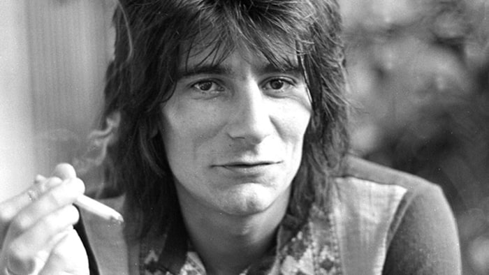 Happy Birthday to Rolling Stone Ron Wood, born June 1!
\"I Can Feel the Fire\" 
