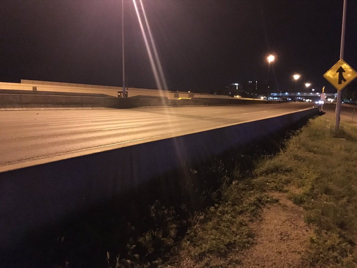 AndrewSorensen1's tweet photo. I25 NB is dead now, but won't be for long. @CDOT is opening back up. #DenverCommute https://t.co/s0zA1bQL99