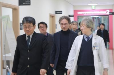 Charles_M_Russo's tweet photo. Korean Researchers Turn to 3D Printing for Ear Reconstruction Surgery #3dprinting https://t.co/3iZhbk5v8c https://t.co/CSLVOGHv4N