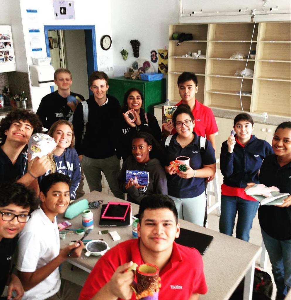 Last day with my first ever class of art students. They're all great humans! #ceramics #taismart #taismoman ift.tt/2rHVm03