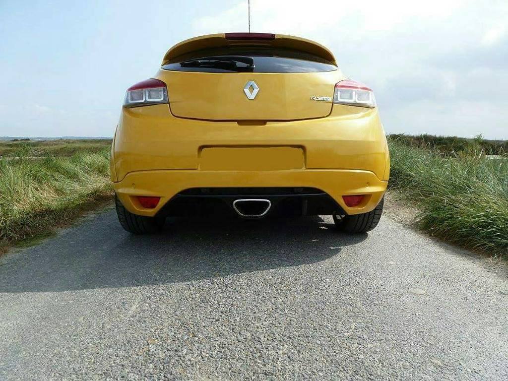 TurboRenault's tweet photo. @tonio_rs -  #Trophy #renault #renaultsport #sirius #meganers #megane3rs #liquidyellow #northernrenault #instaraci… https://t.co/aA0LbnTzlF https://t.co/LjIErfyuRs