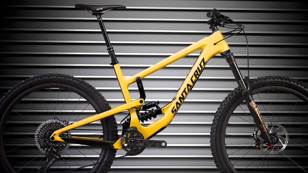 Provata in anteprima la nuova <a href="/santacruzbikes/">Santa Cruz Bicycles</a> #Nomad. Ecco cosa cambia, come va e quanto costa: goo.gl/uTqbv2