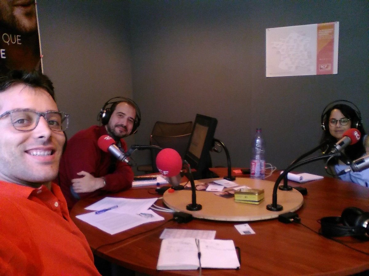 victorliaut's tweet photo. En cours d'enregistrement @radiorcf #EcoDesSolutions @Loweee_fr @YouthWeCan @wintegreat - Engagement des #jeunes dans transfo du monde! https://t.co/vCJmcbT3Yf