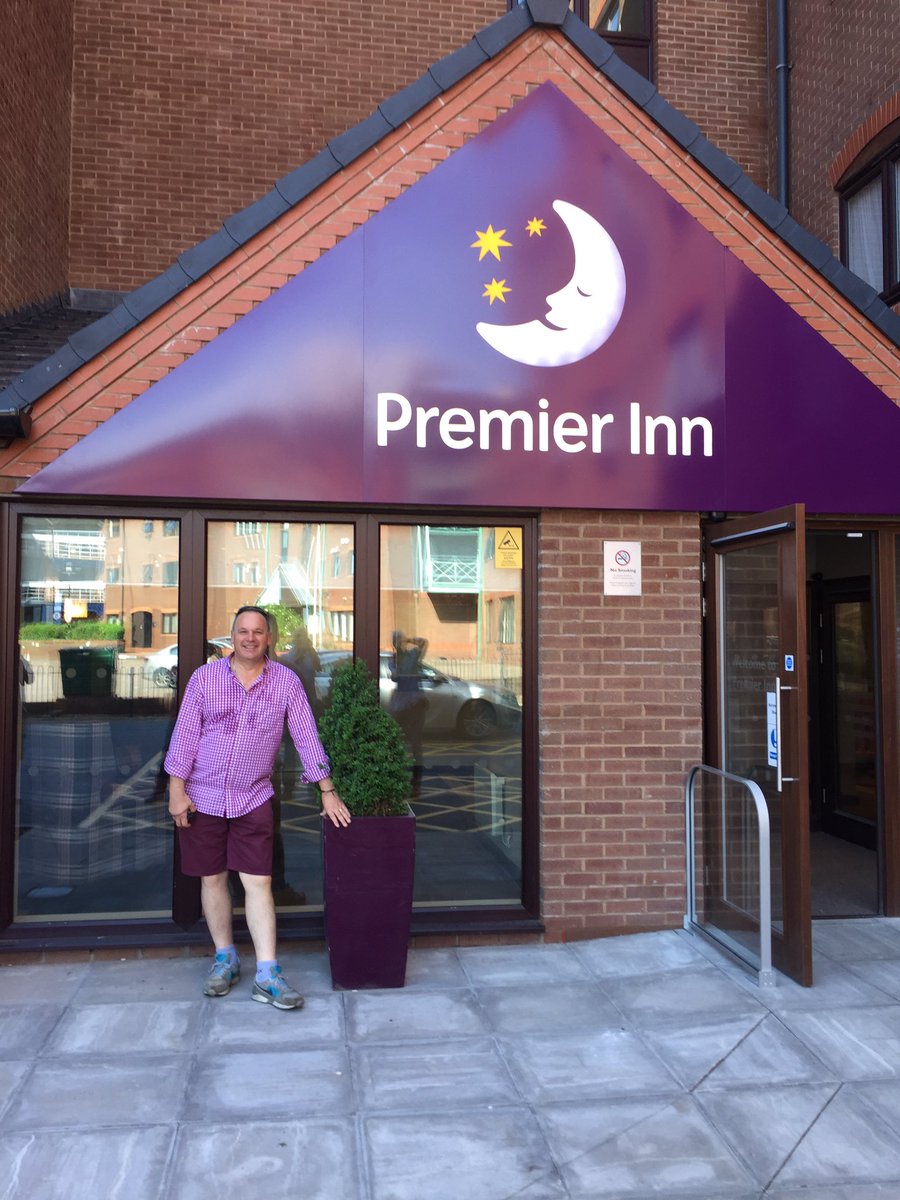 Colour coordinated <a href="/premierinn/">Premier Inn</a> canal side Birmingham
