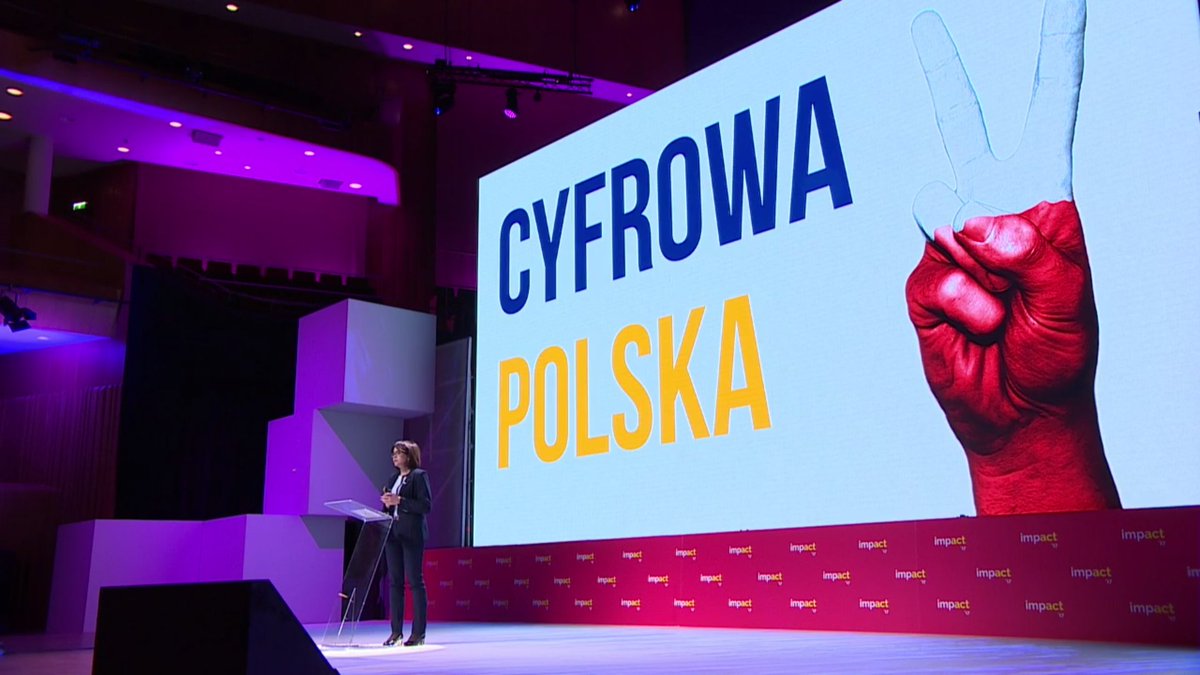 CYFRA_GOV_PL's tweet image. .@AnnaStrezynska Celem jest realizacja strategii, która wykracza poza cyfryzacje usług. Cel1 Obywatele. Chcemy bardzo szeroko otworzyć drzwi