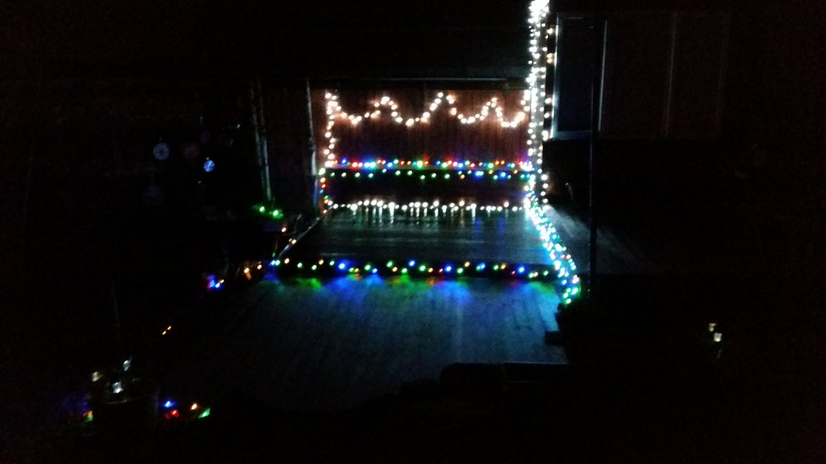 ColinCPatterson's tweet image. @pushinclips perfect for all deck lighting.