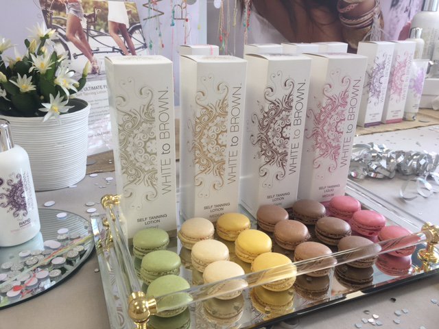 whitetobrown's tweet photo. Welcome to #SummerLovin with the NEW! range of beautifully flawless #WHITEtoBROWN #selftans https://t.co/w347bCsQnX https://t.co/RS3wvyBEOU