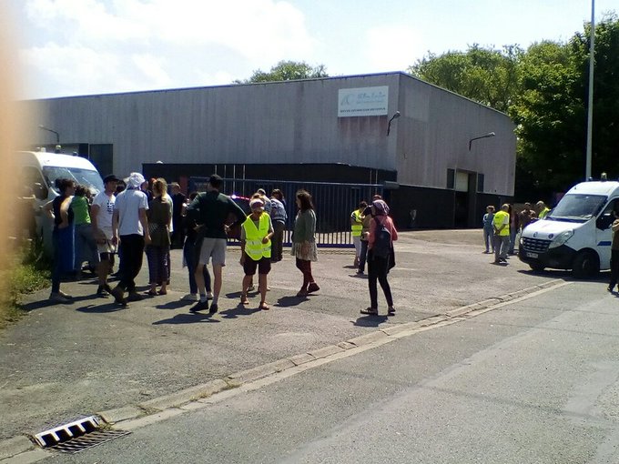 View image on Twitter