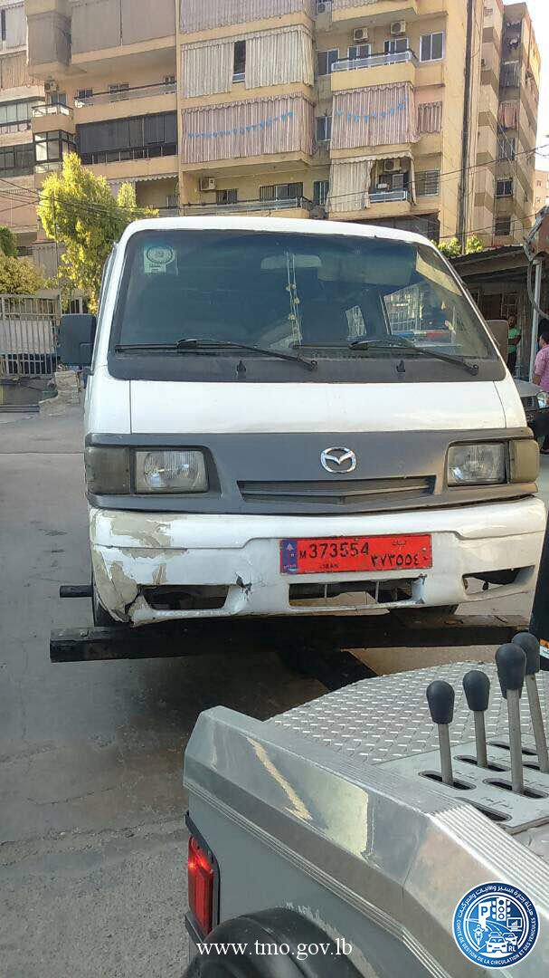 tmclebanon's tweet photo. تم حجز الفان ا��مخالف من قبل #مفرزة_سير_الضاحية وسيتم اتخاذ الاجراء القانوني بحقه https://t.co/7wnkAqUZd3