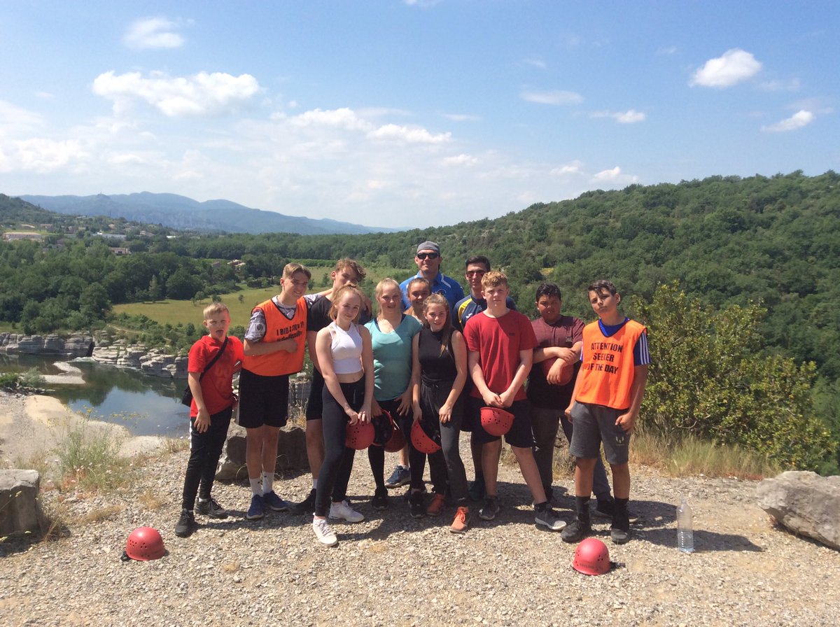 PassmoresPEdept's tweet photo. Photos from the climbing this morning. #SOF17 https://t.co/oISefGjGVl