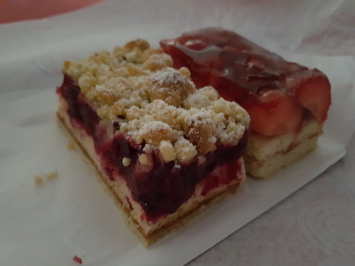 PinkP0wny's tweet image. Na wer seid ihr denn? Omnom :D