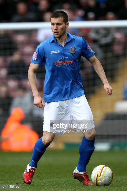 itsdeaddeadgood's tweet image. #TeamBeswicks &amp;amp; @shrewsweb #ShrewsburyTownFC captain #MatSadler signs an extension to his deal at the club 👏⚽️👏